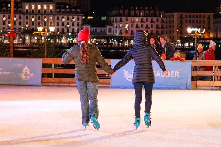 Warm lights at the Lucerne Christmas market
